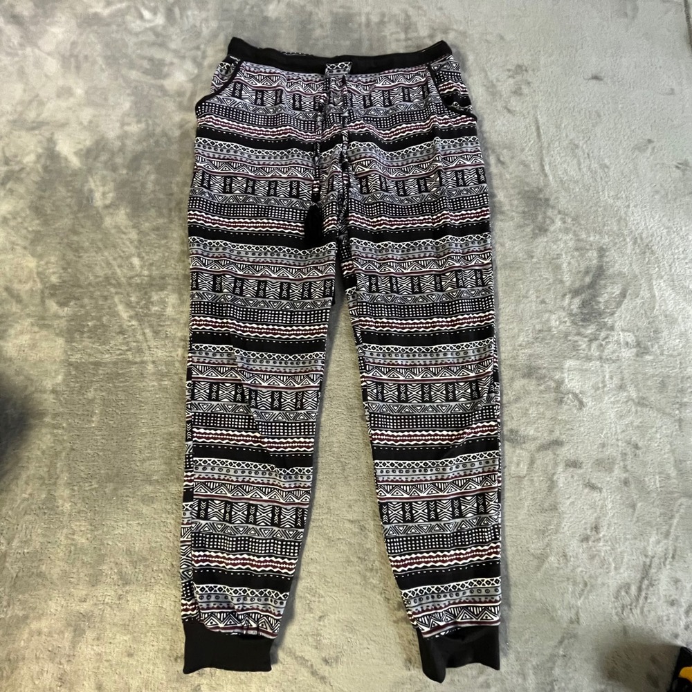 No Boundaries Jogger Pants Womens Medium Black Tribal Print‎ Tassel Drawstring